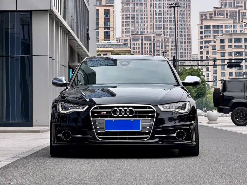 Audi S6 — миниатюра 2
