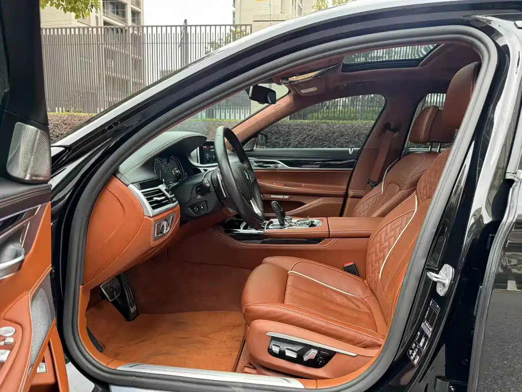 BMW 7 Series — фотографии объявления, Фото 11