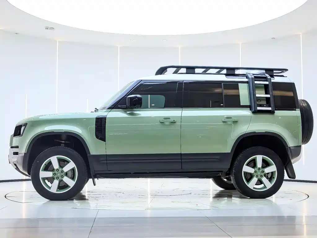 Land Rover Land Rover Defender 2023 110 3.0T P400 75