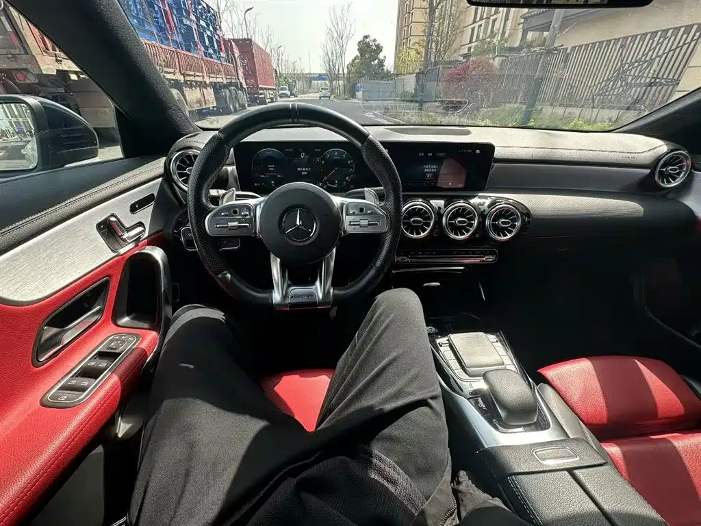 Mercedes-Benz CLA A MG 2020 AMG CLA 35 4MATIC