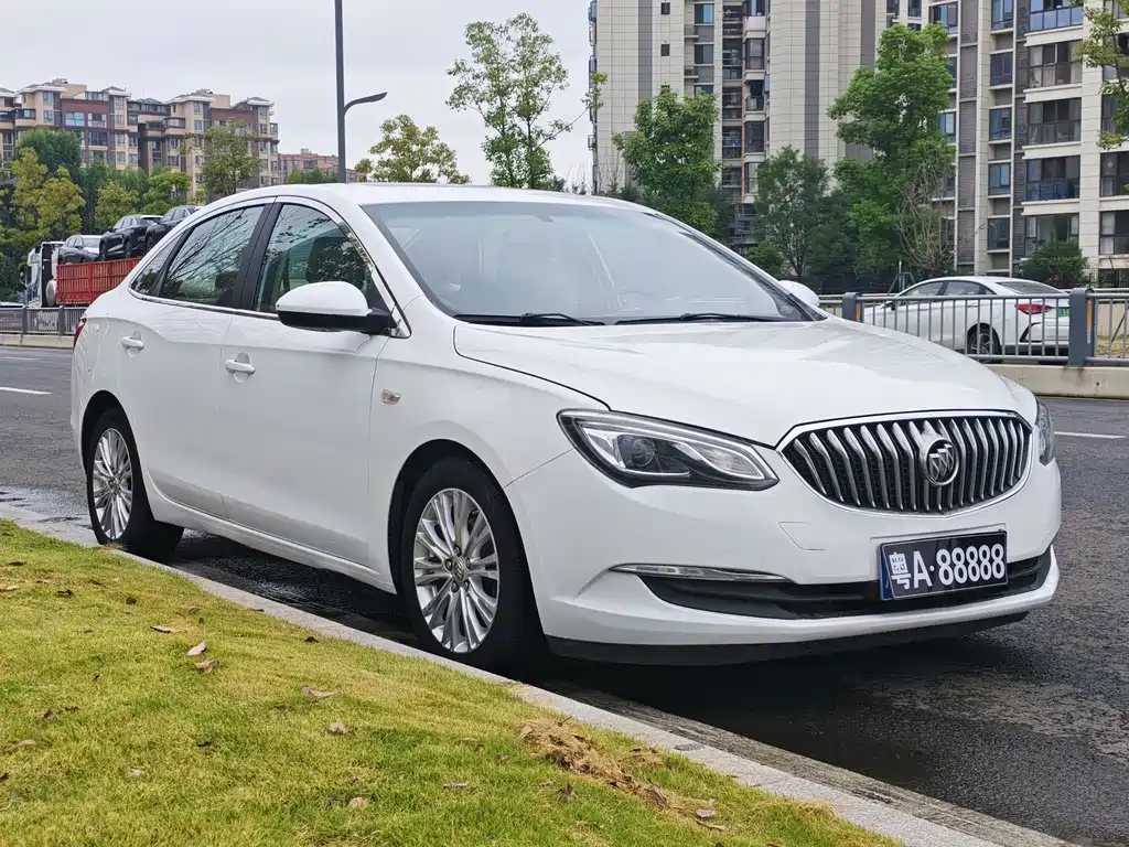 Buick Excelle — миниатюра 3