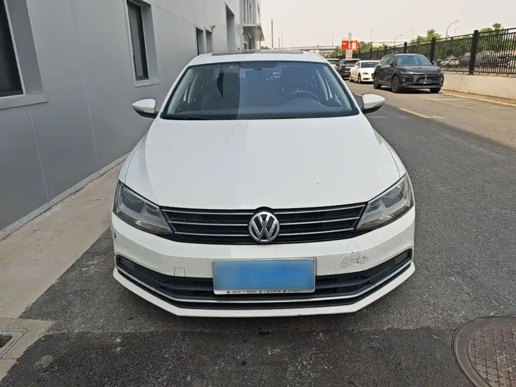 Volkswagen Sagitar — миниатюра 3