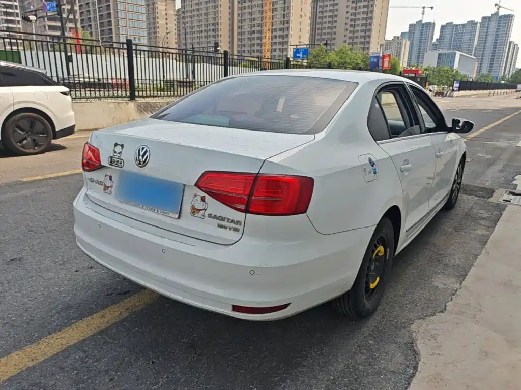 Volkswagen Sagitar — миниатюра 7
