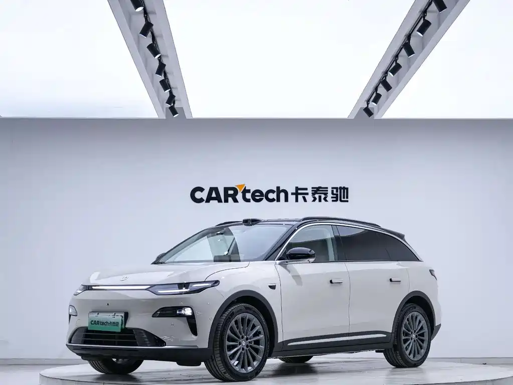 Leapmotor C11