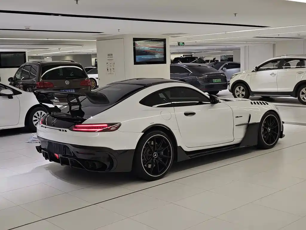 Mercedes-Benz AMG GT — миниатюра 5