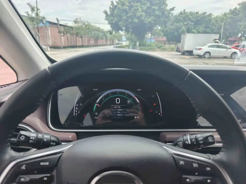 GAC Motor Trumpchi M6 — миниатюра 12