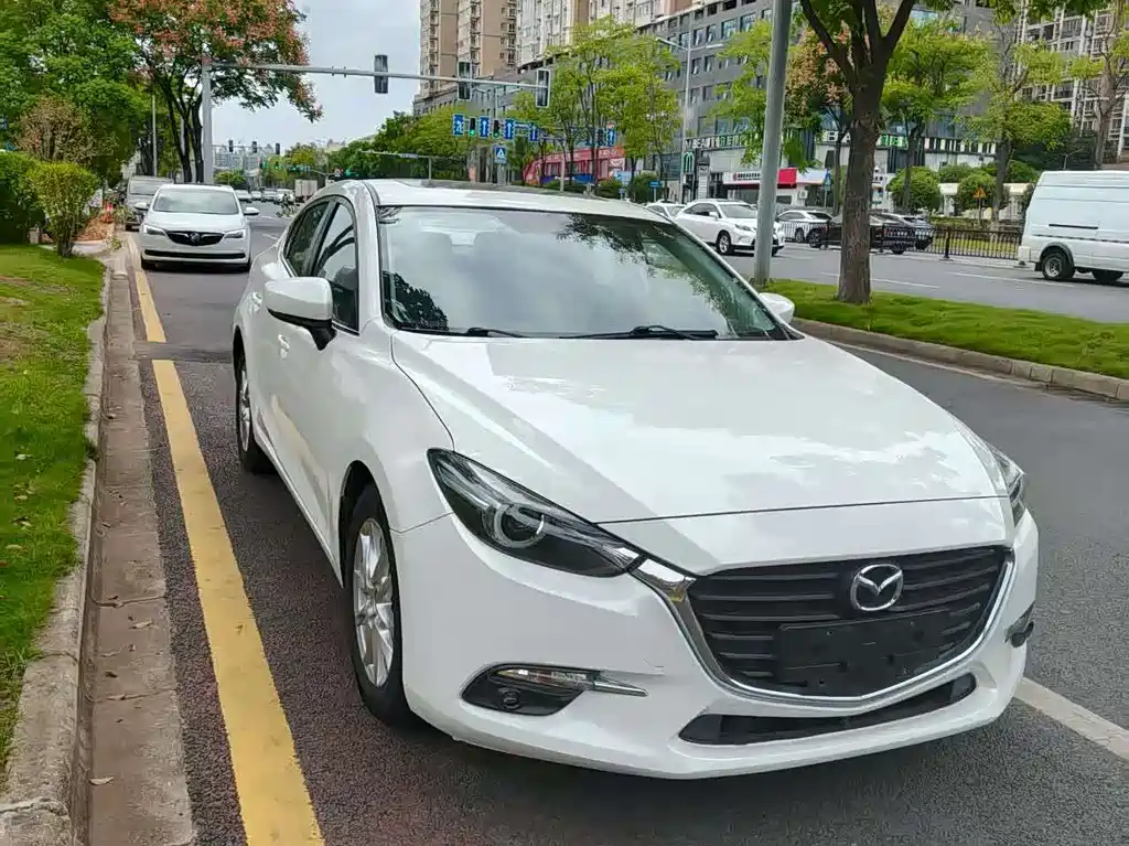 MAZDA 3 ANGKESAILA