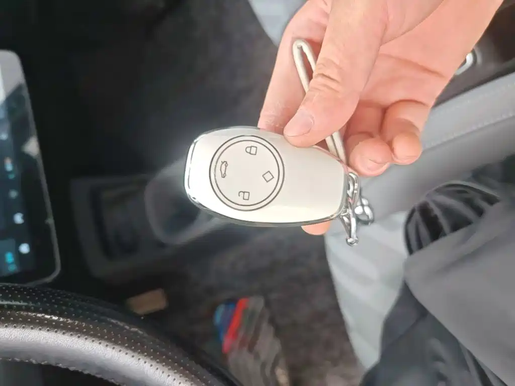 Leapmotor Leapmotor T03 — миниатюра 9