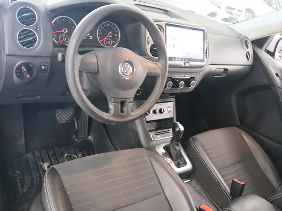 Volkswagen Tiguan — миниатюра 10