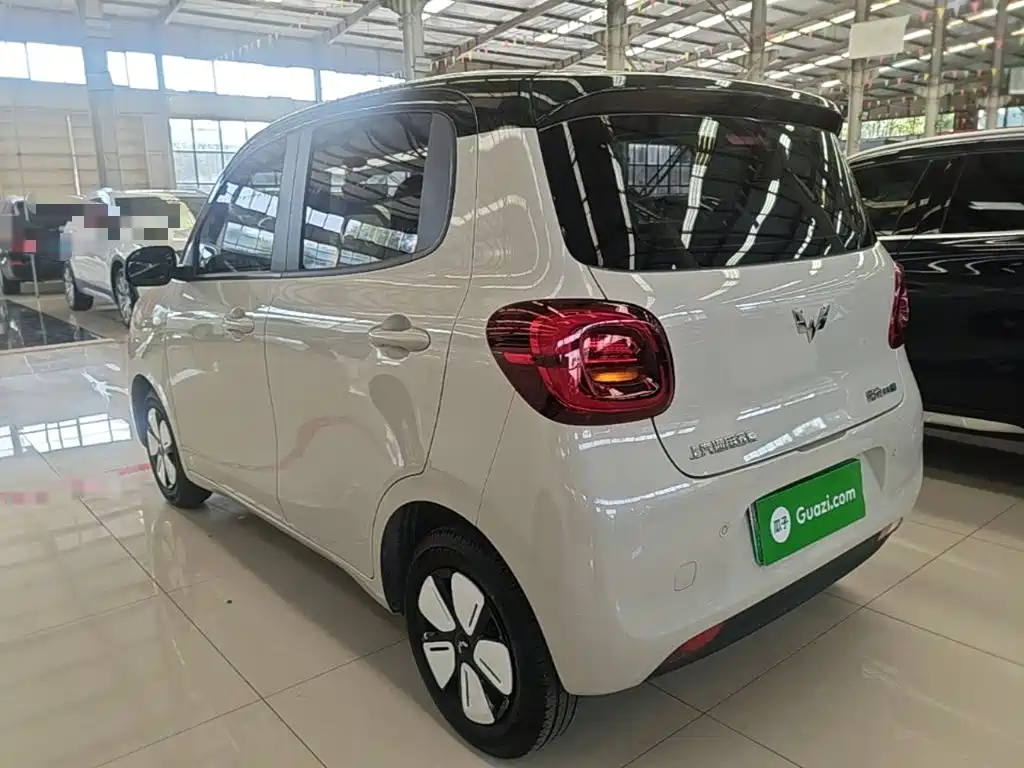 Wuling MINIEV — миниатюра 5