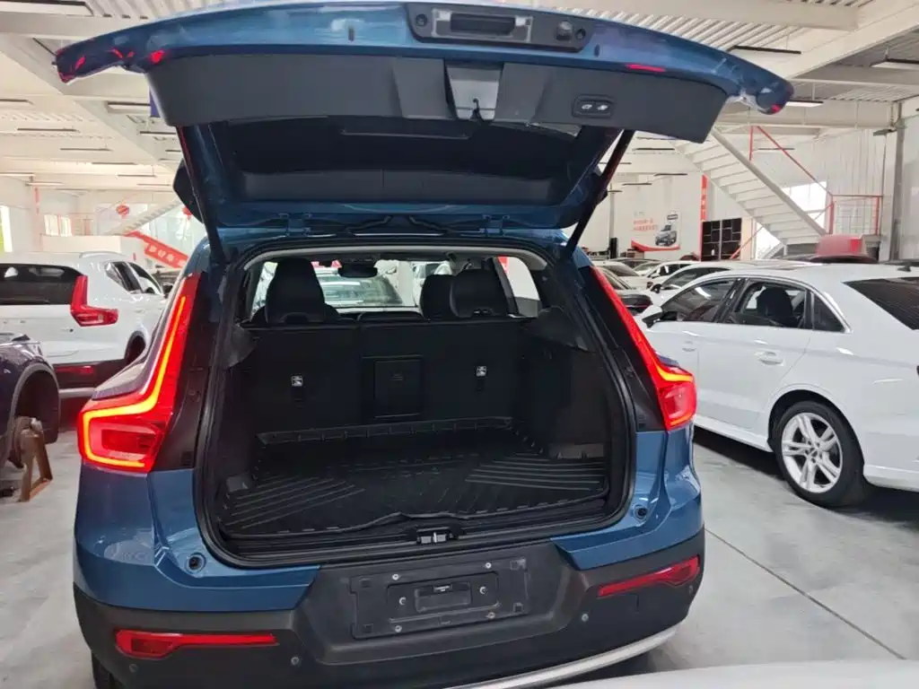 Volvo XC40 — миниатюра 19