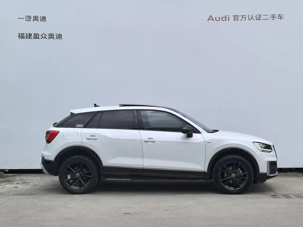 Audi Q2L — миниатюра 4