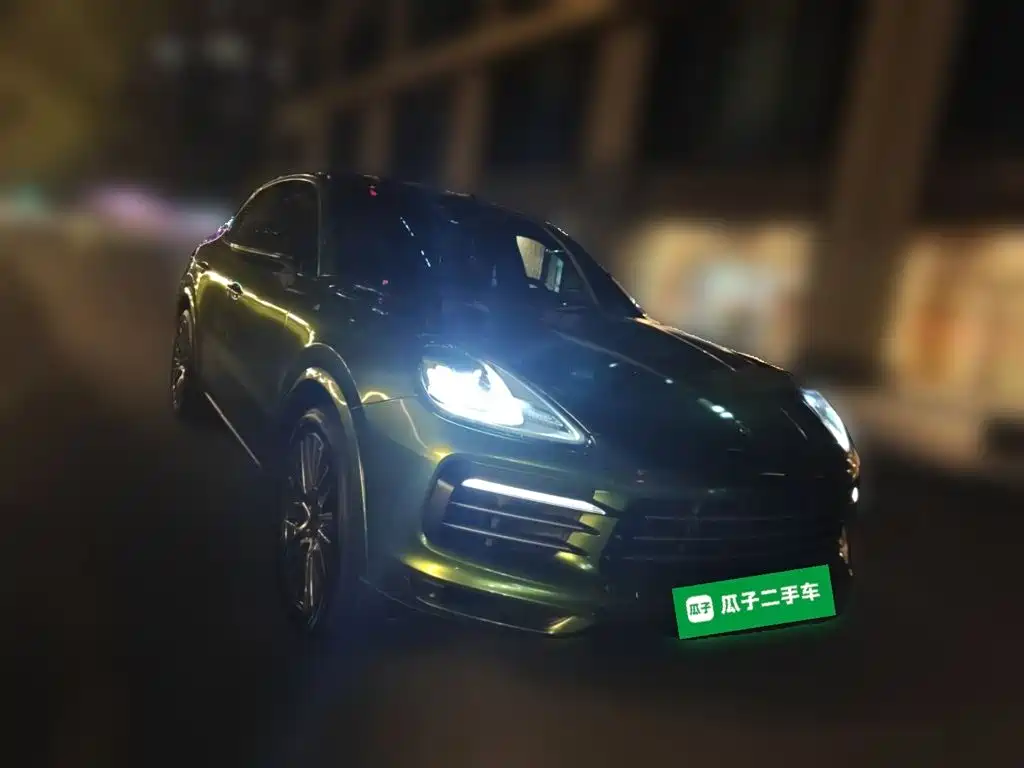 Porsche Cayenne — миниатюра 3