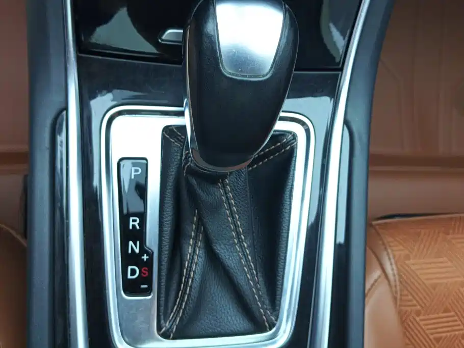 Changan Eado XT — миниатюра 16