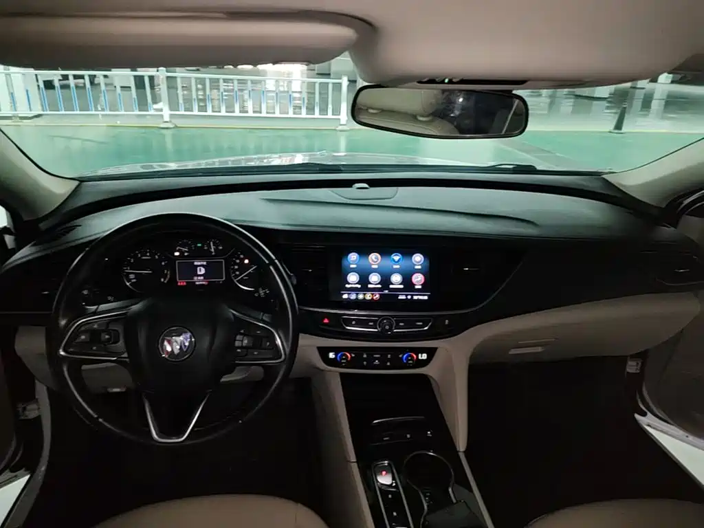Buick Regal — миниатюра 10