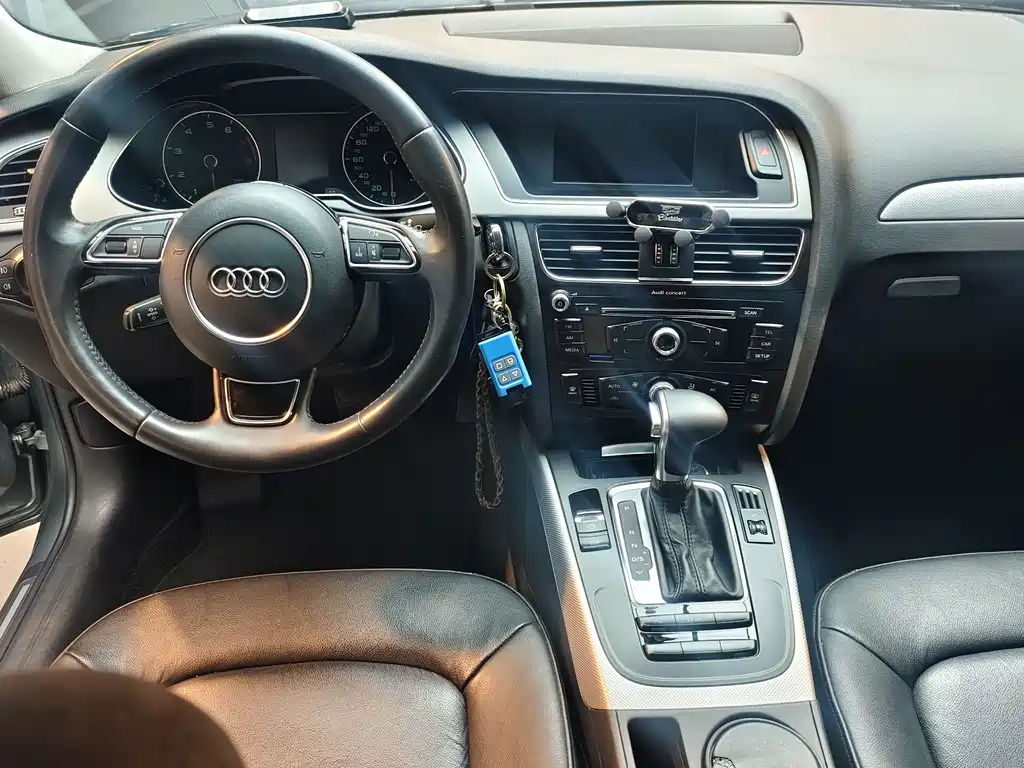 Audi A4L 2013 40 TFSI quattro Sport
