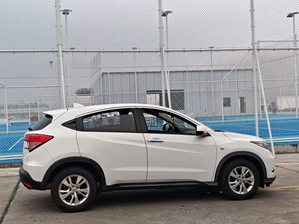 Honda Vezel — миниатюра 7