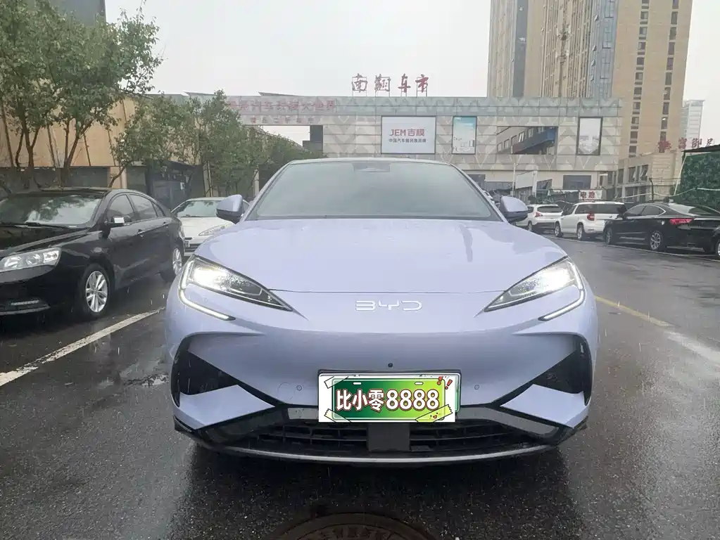 BYD Sealion 07 EV — миниатюра 2