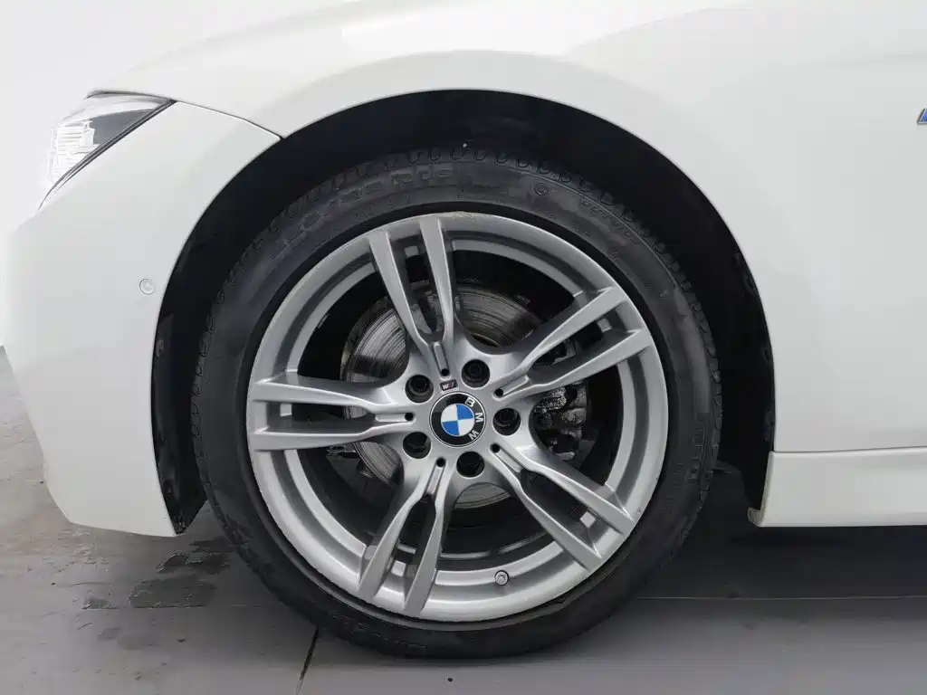 BMW 3 Series — миниатюра 17