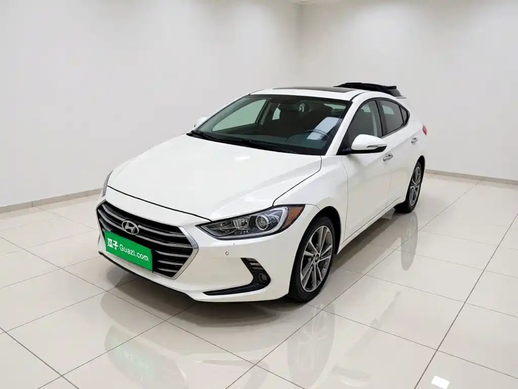 Hyundai Elantra — миниатюра 2