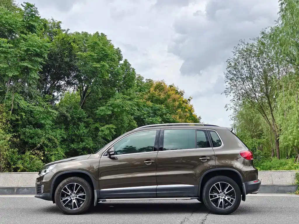 Volkswagen Tiguan — миниатюра 3