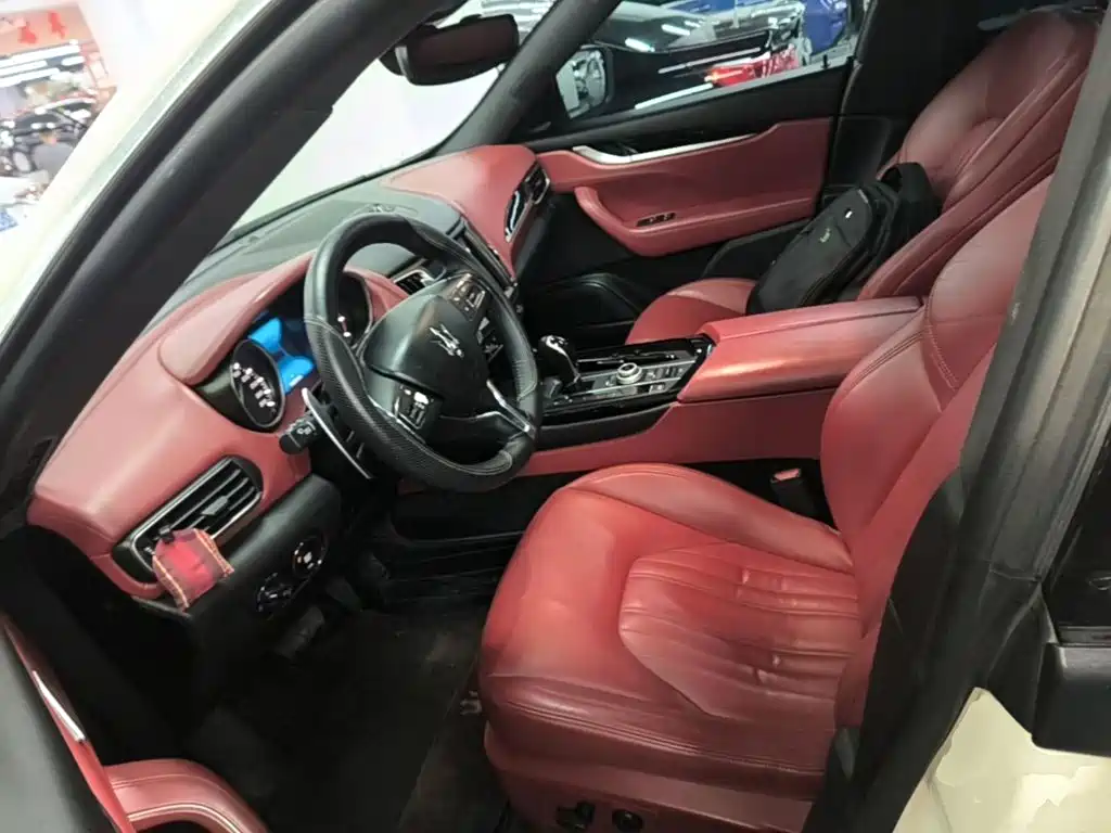 Maserati Levante — миниатюра 15