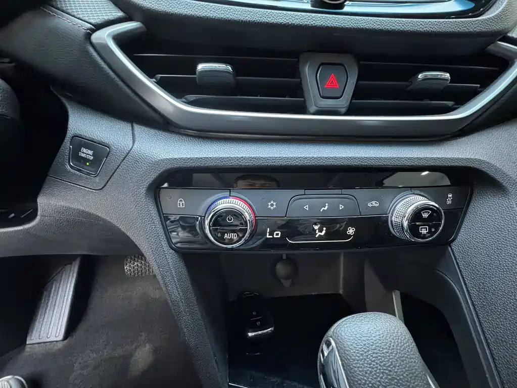 Chevrolet Volando — миниатюра 20