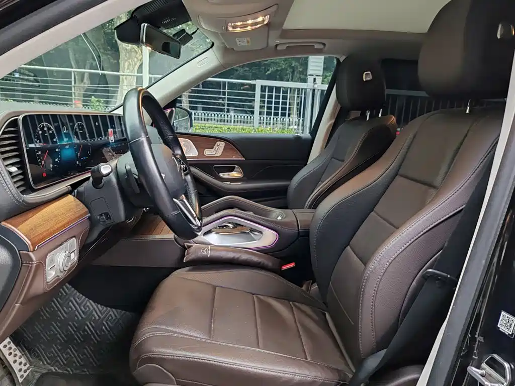 Mercedes-Benz GLE (Import) — миниатюра 7