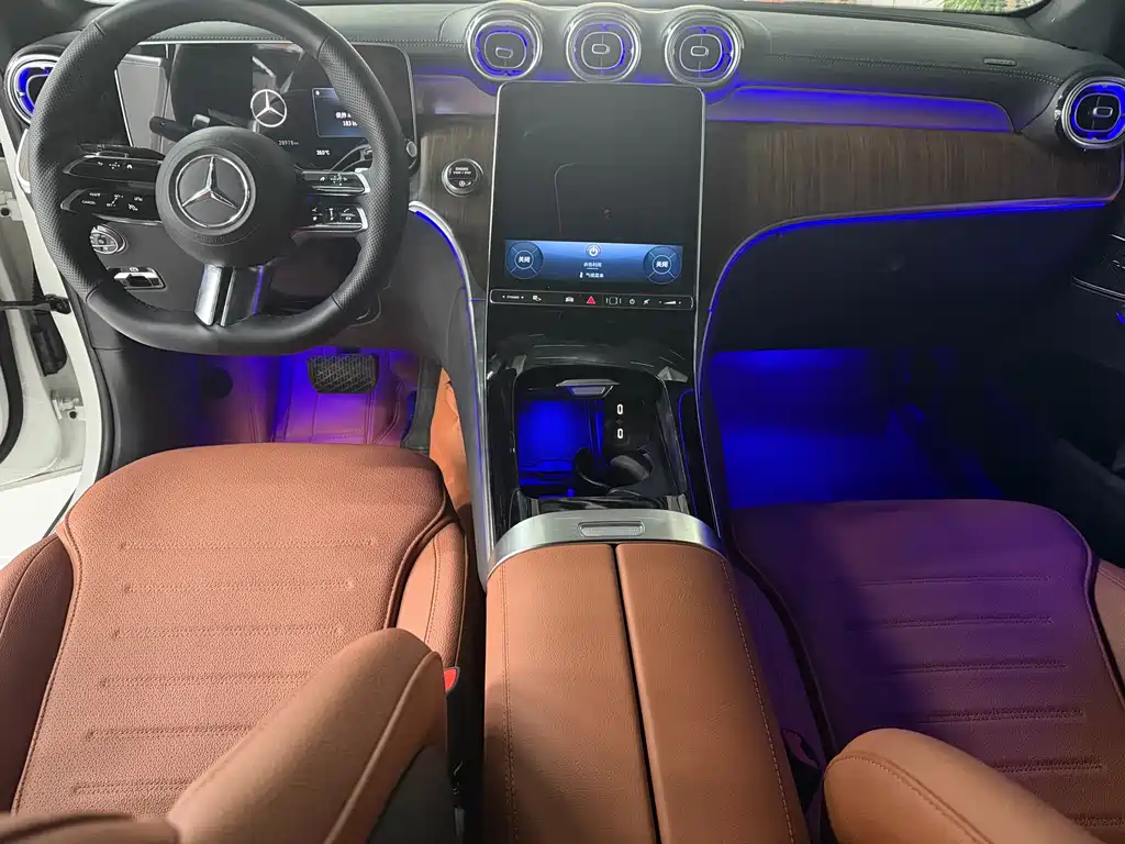 Mercedes-Benz GLC 2024 GLC 300 L 4MATIC 5 мест