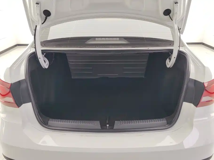 Jetta VA3 — миниатюра 4