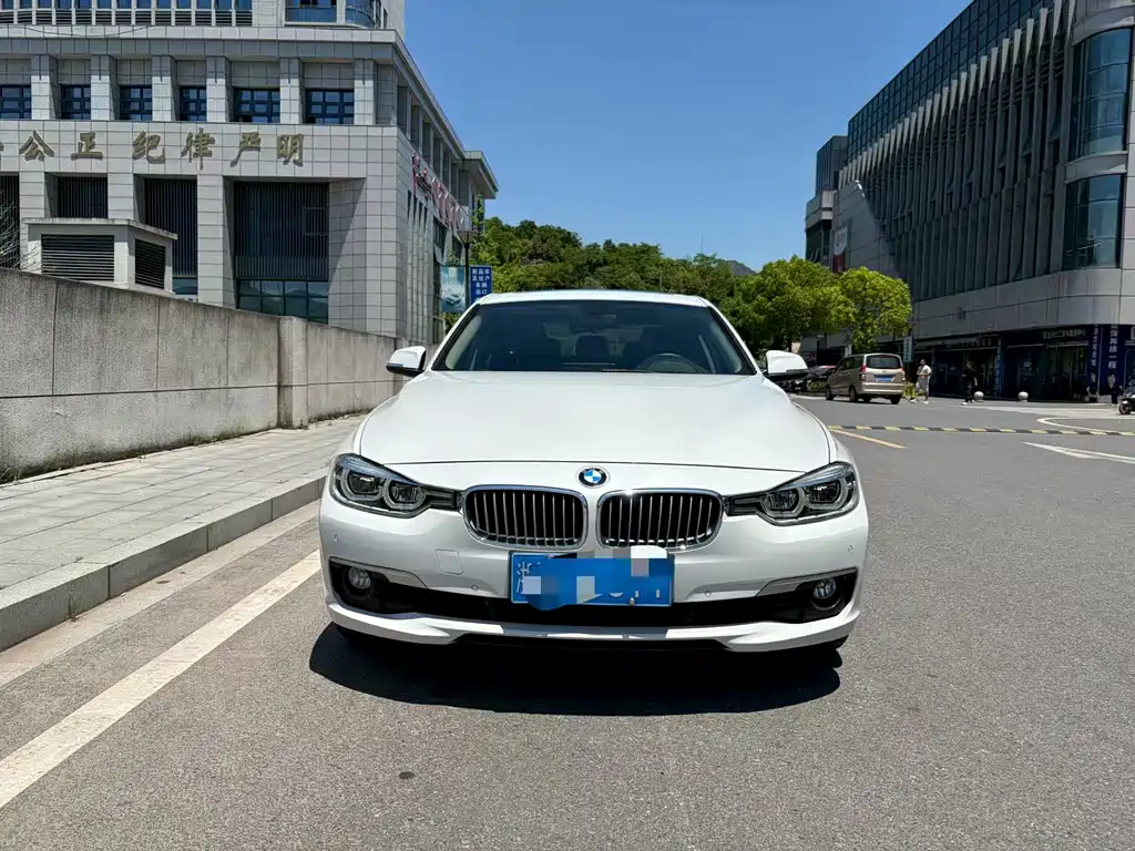 BMW 3 Series 2019