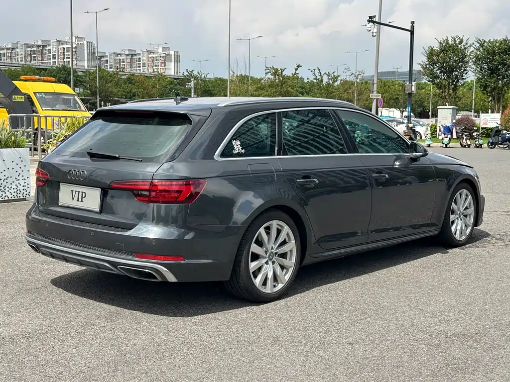 Audi A4 (Import) — миниатюра 6