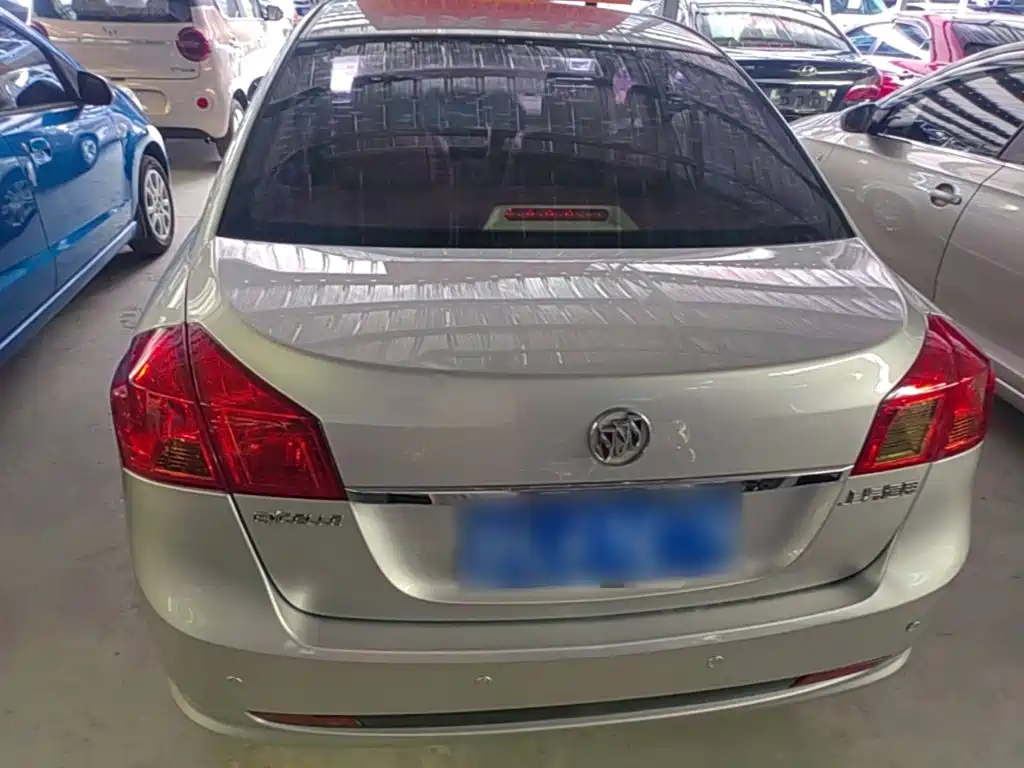 Buick Excelle — миниатюра 6