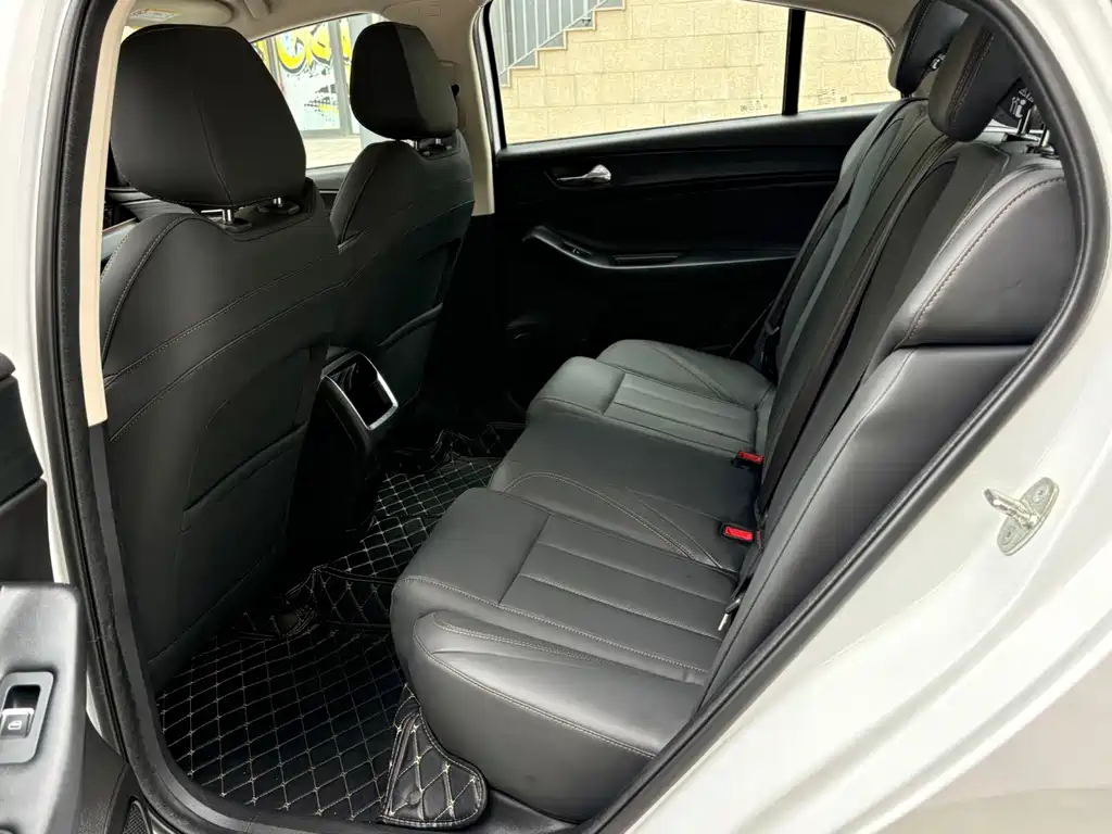 Chery Arrizo 5 PLUS — миниатюра 6