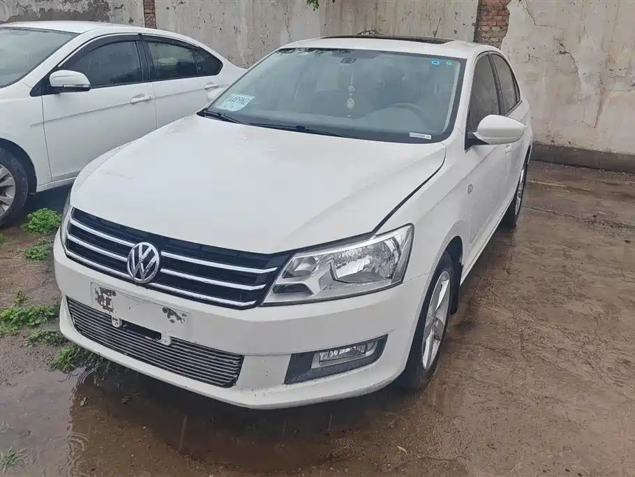 Volkswagen Santana 2014