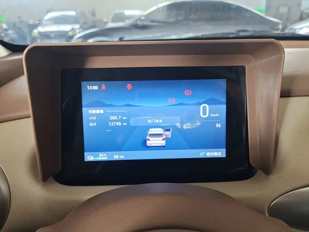 Wuling MINIEV — миниатюра 12