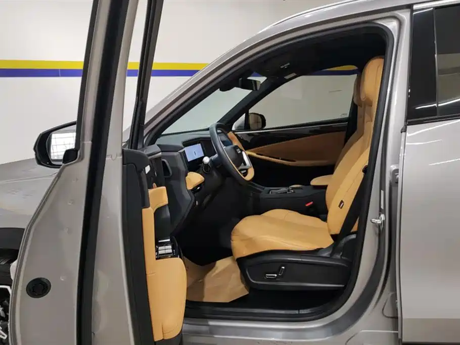 GEELY GALAXY GALAXY L7