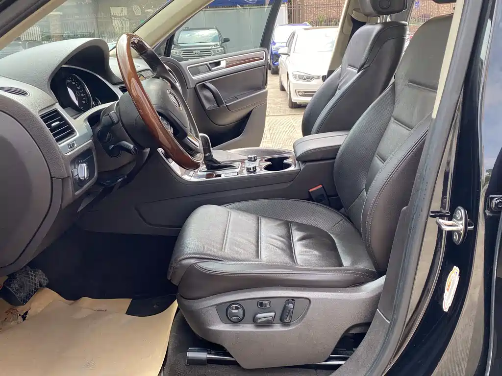 Volkswagen Touareg 2011 3.0TSI Comfort