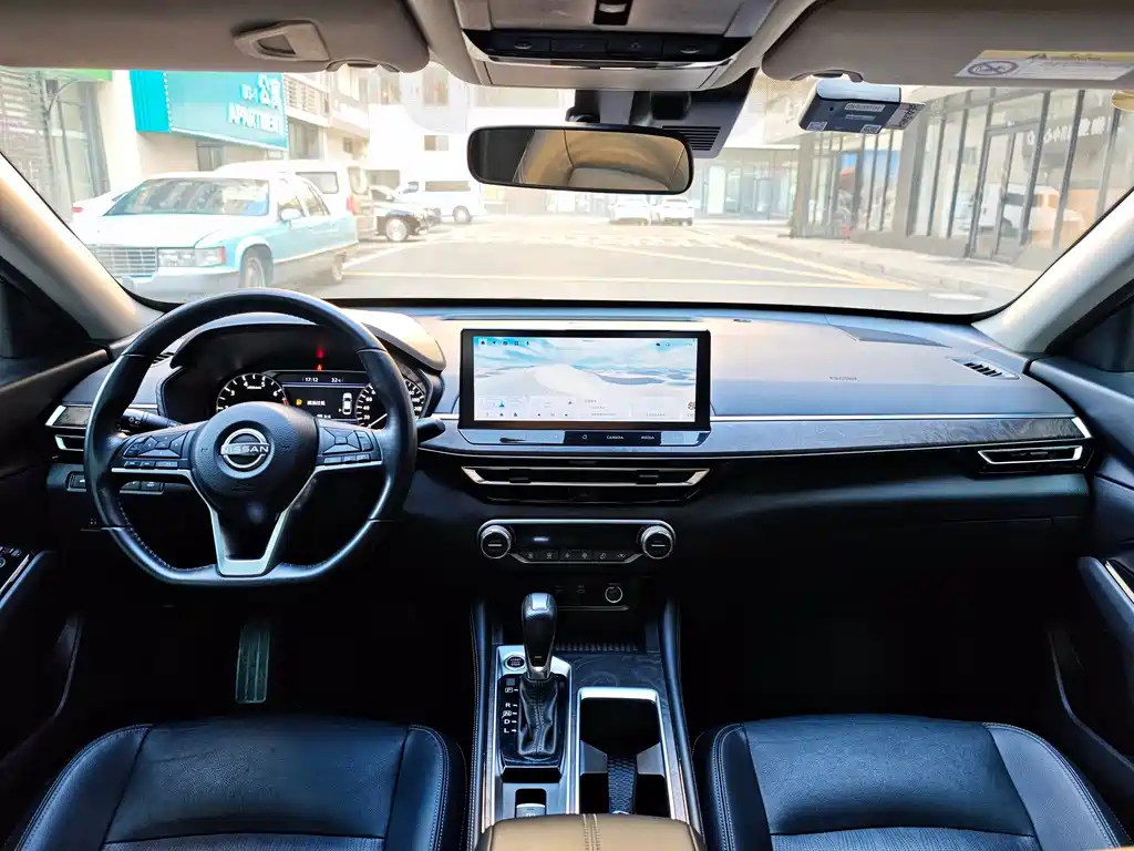 Nissan Teana — миниатюра 4