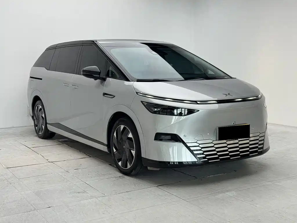 XPeng X9 — миниатюра 3