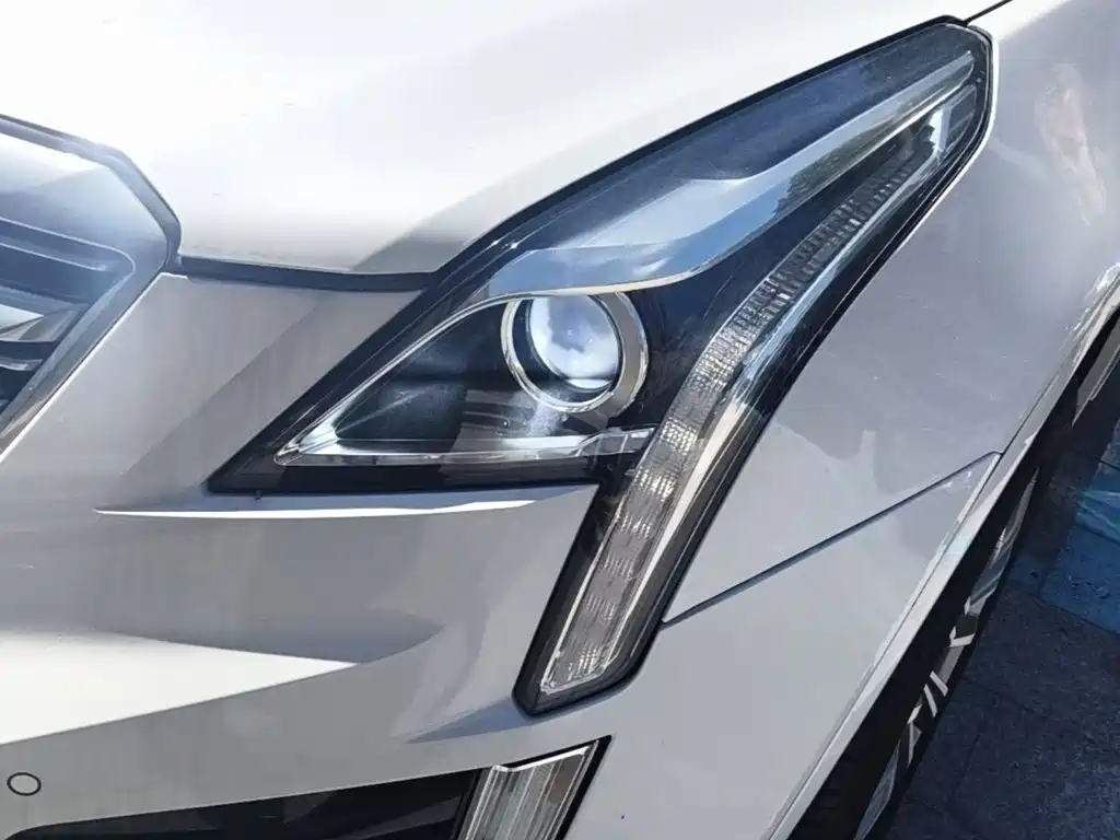 Cadillac XT5 — миниатюра 24