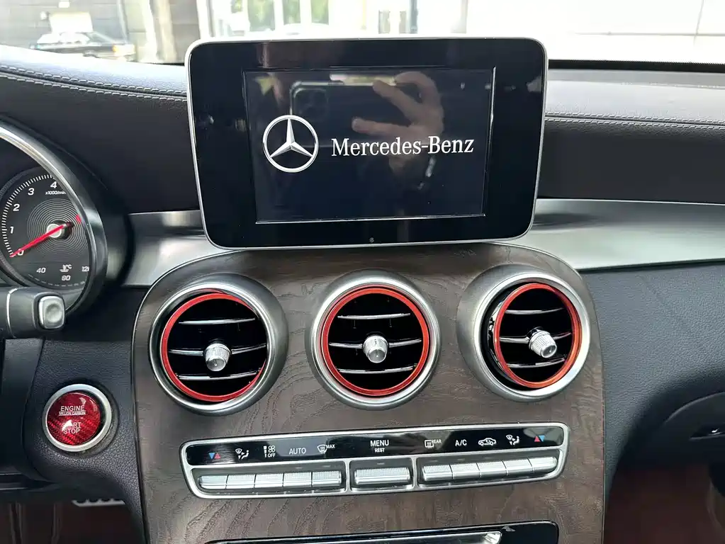 Mercedes-Benz GLC — миниатюра 13