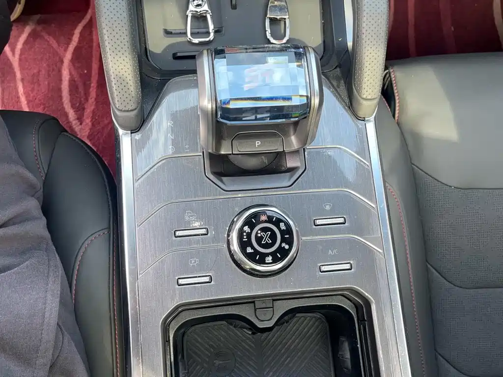 Jetour Traveller — миниатюра 13