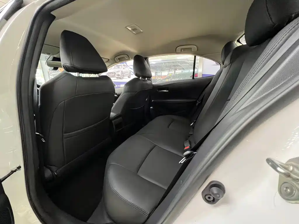 Toyota Corolla — миниатюра 7