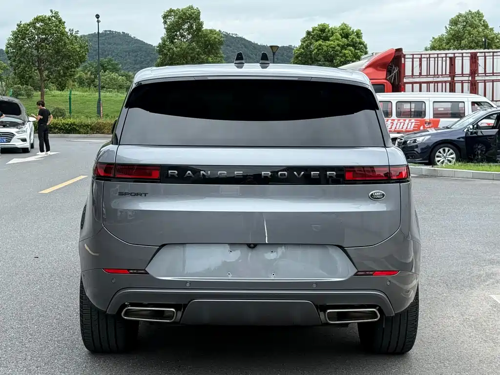Land Rover Sport — миниатюра 6