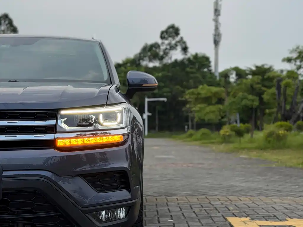 Volkswagen Tharu — миниатюра 4