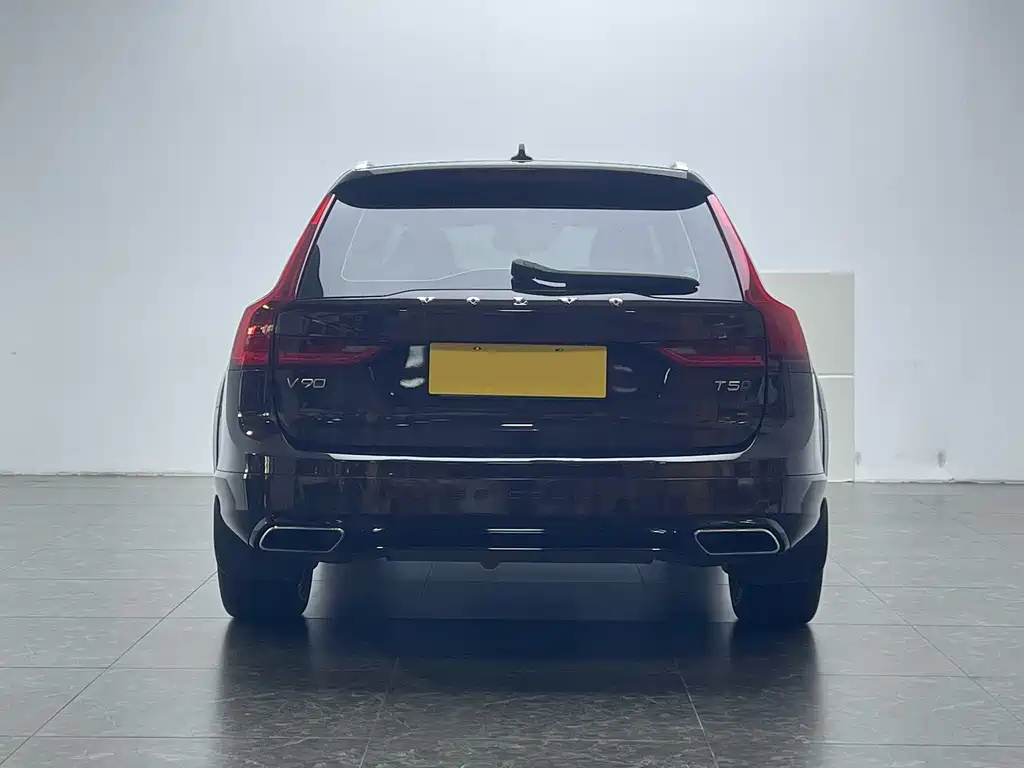 Volvo V90 — миниатюра 5