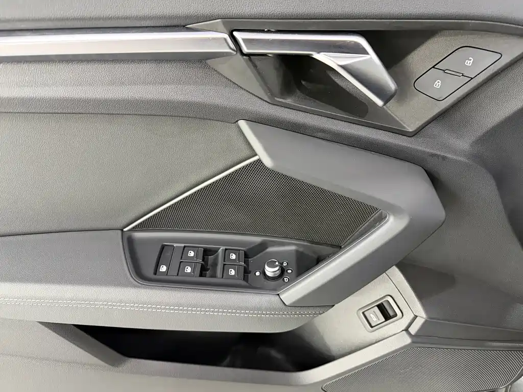 Audi A3 — миниатюра 8