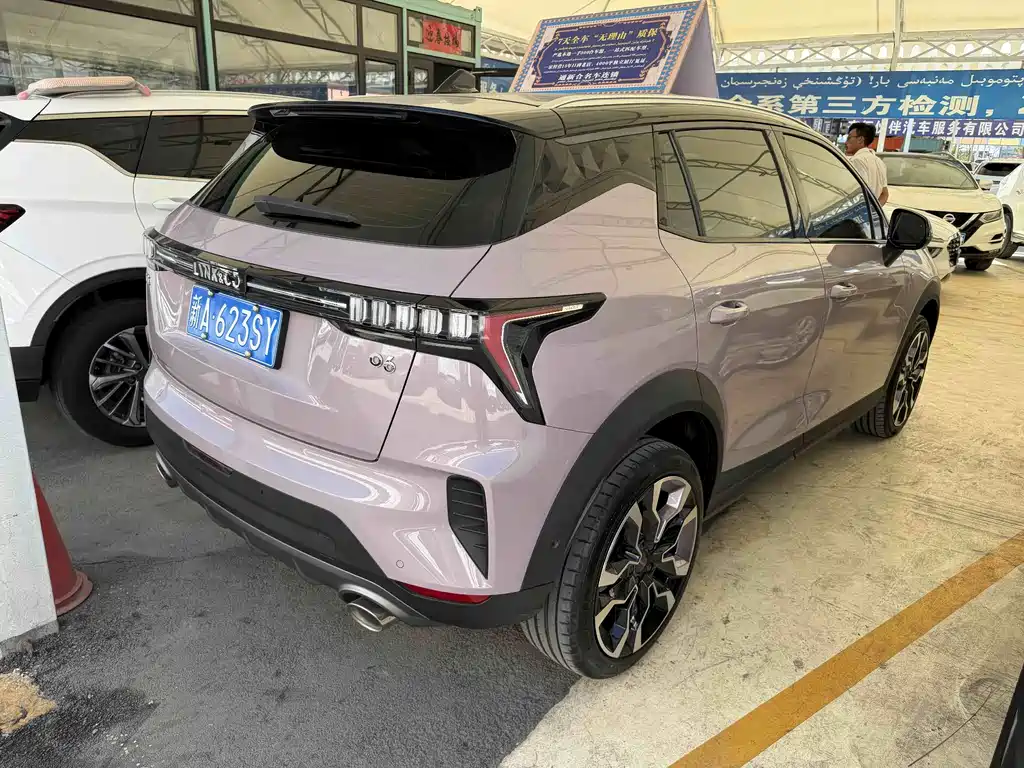 Lynk & Co 06 — миниатюра 9