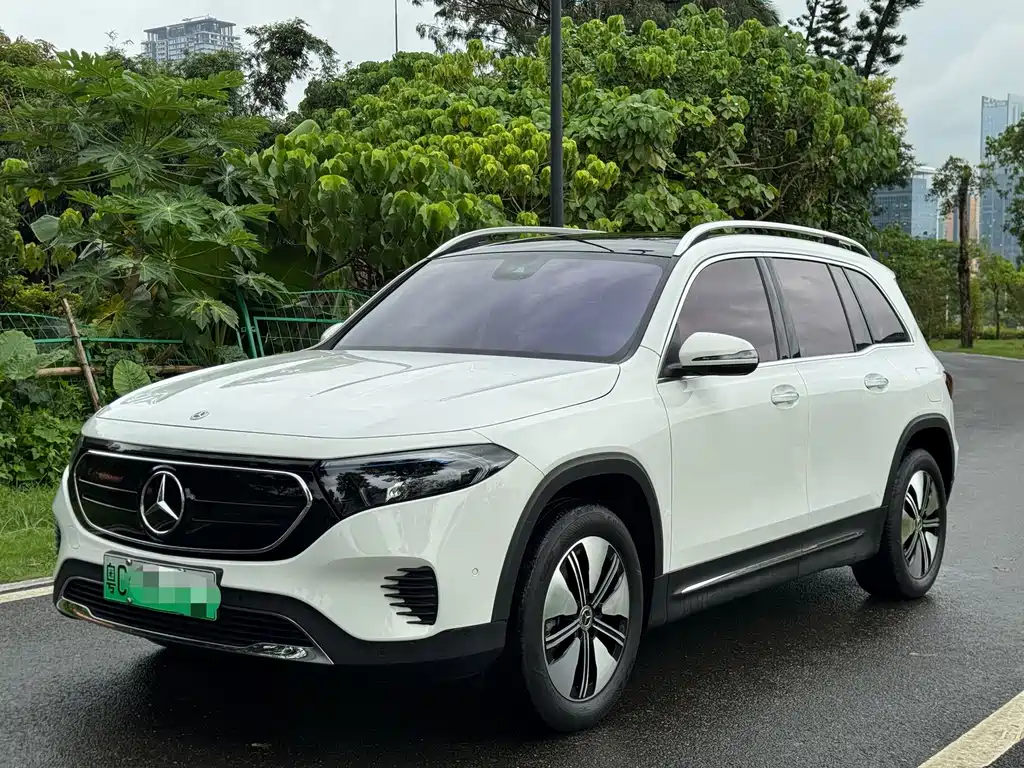Mercedes-Benz EQB
